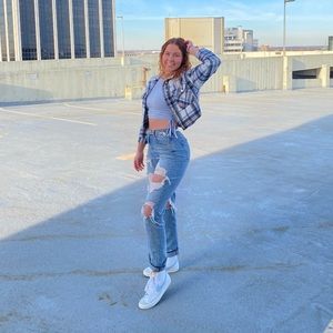 Meet your Posher, Regina